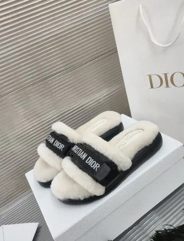 hype Christian Dior Slippers