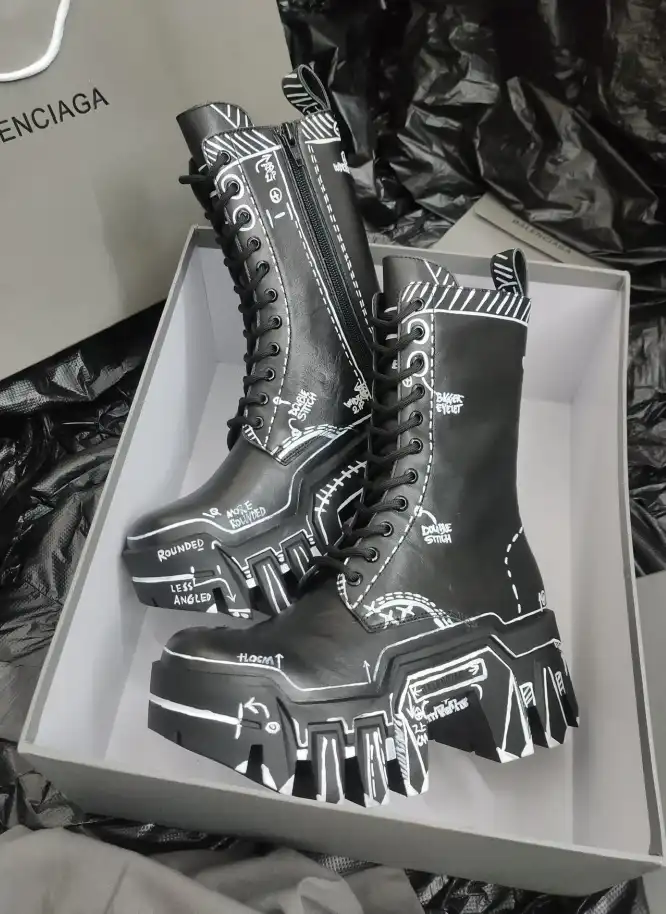 hype Balenciaga Boots