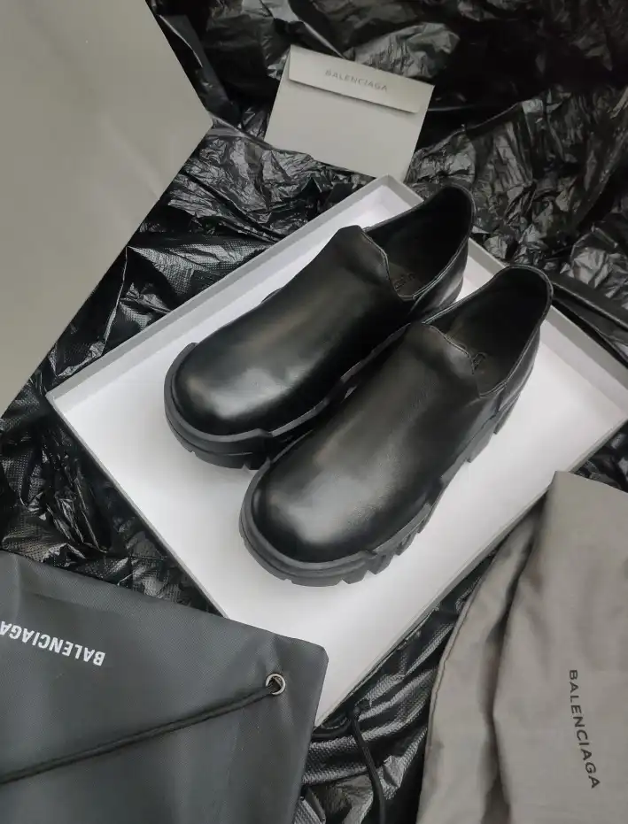 hype Balenciaga Boots