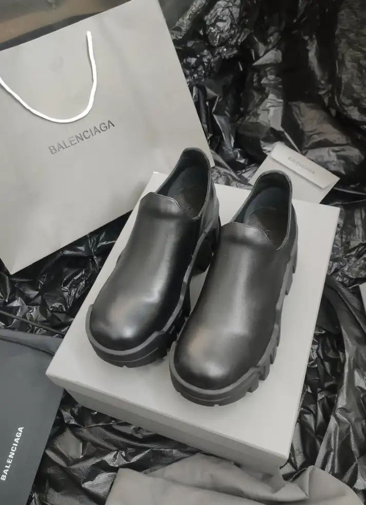 hype Balenciaga Boots