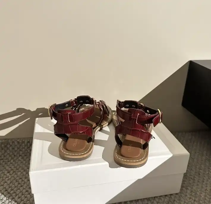 hype Celine Sandals