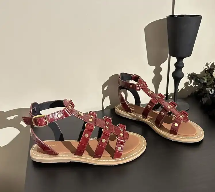 hype Celine Sandals