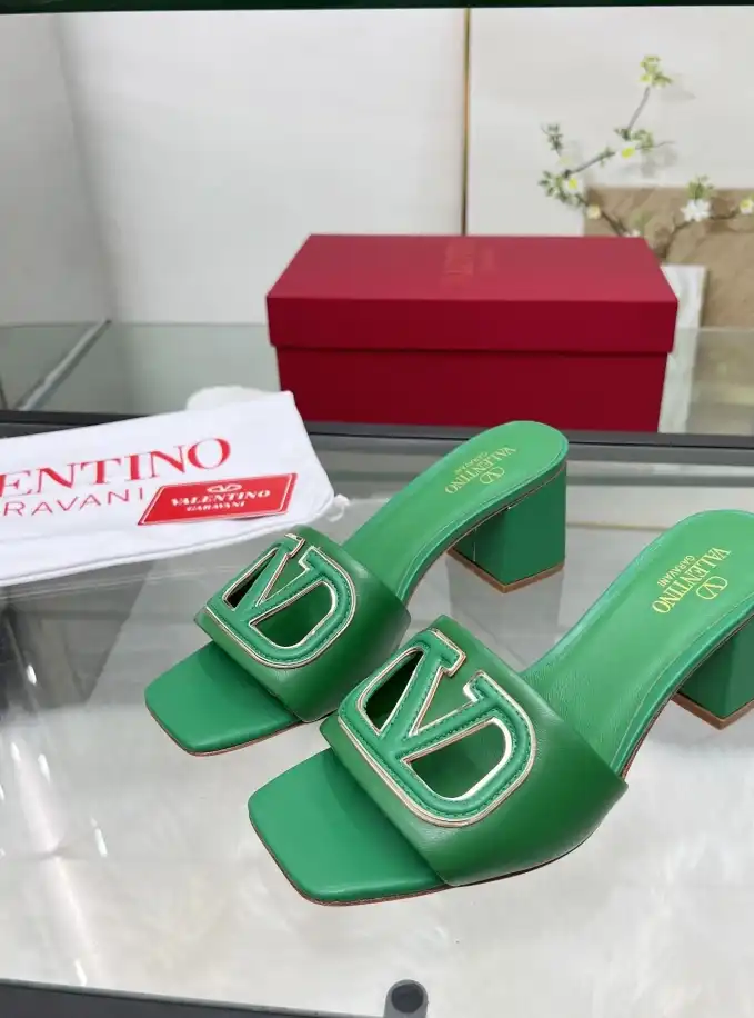 hype Valentino Slippers