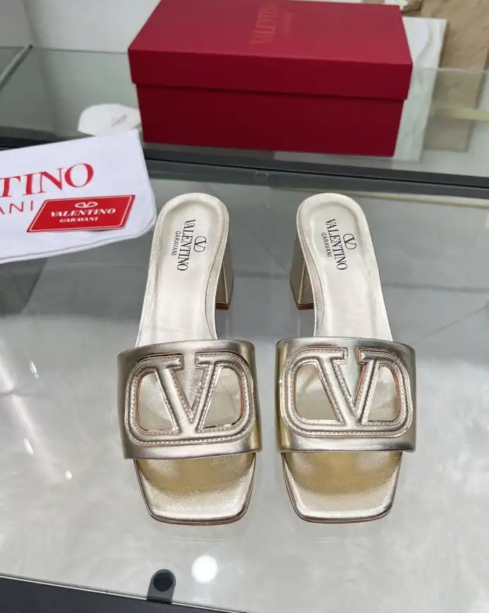 hype Valentino Slippers