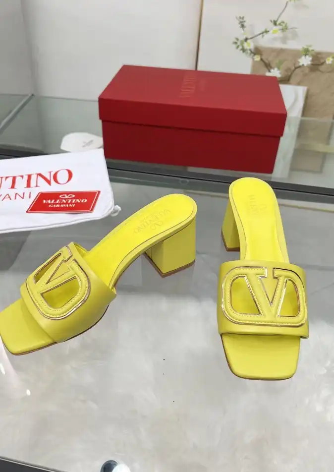 hype Valentino Slippers