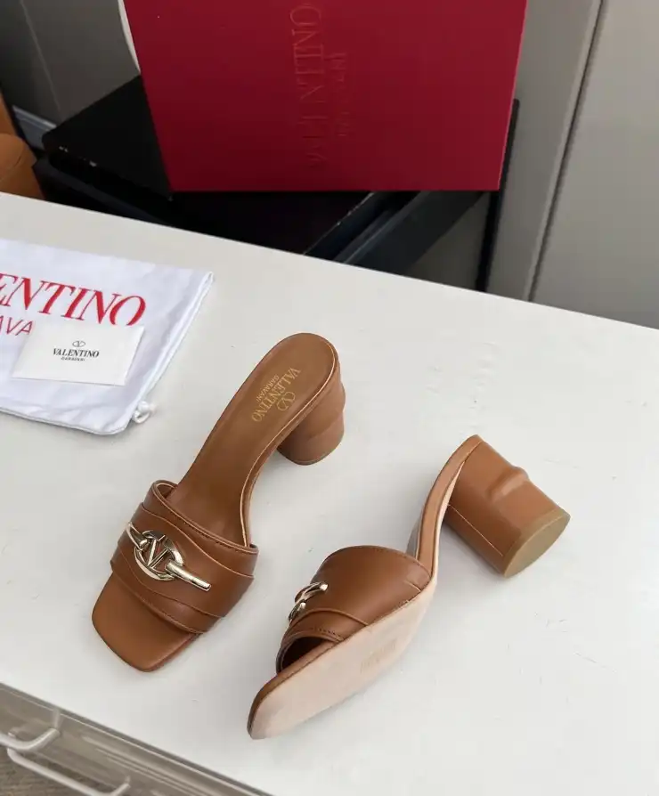 hype Valentino Slippers