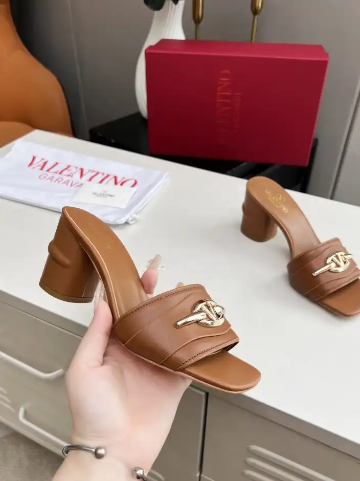 hype Valentino Slippers