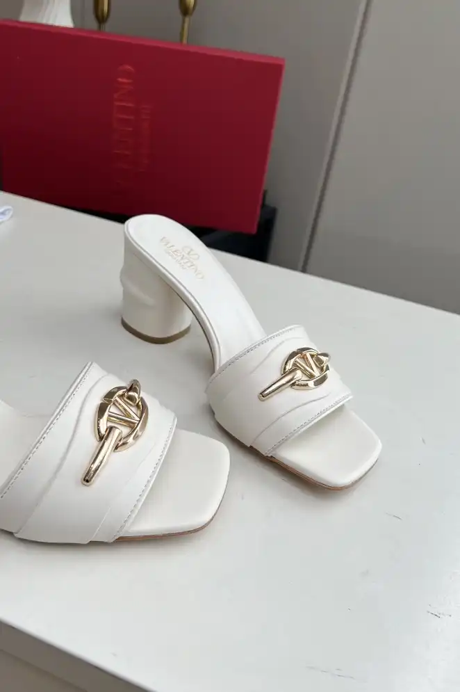 hype Valentino Slippers