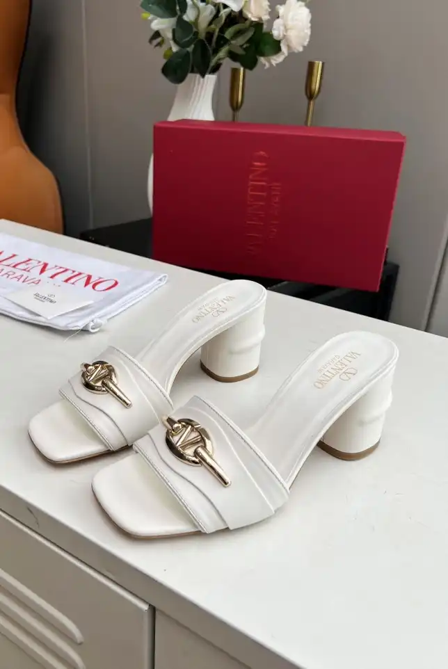 hype Valentino Slippers