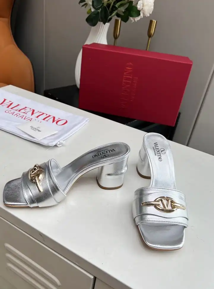 hype Valentino Slippers