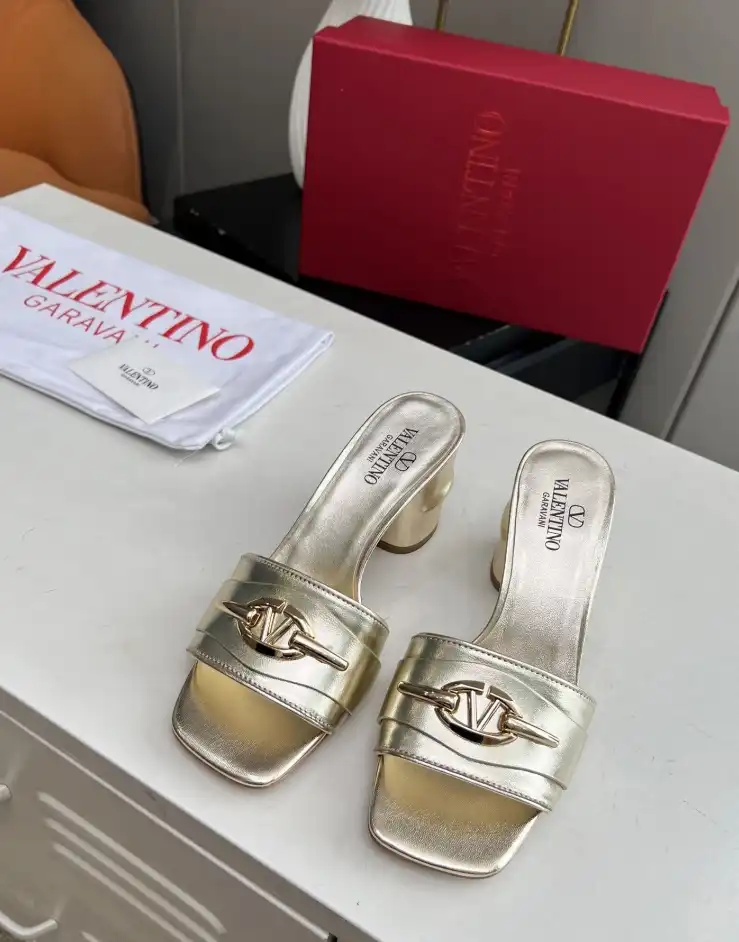 hype Valentino Slippers