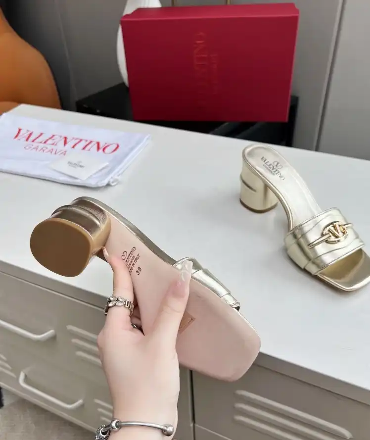 hype Valentino Slippers