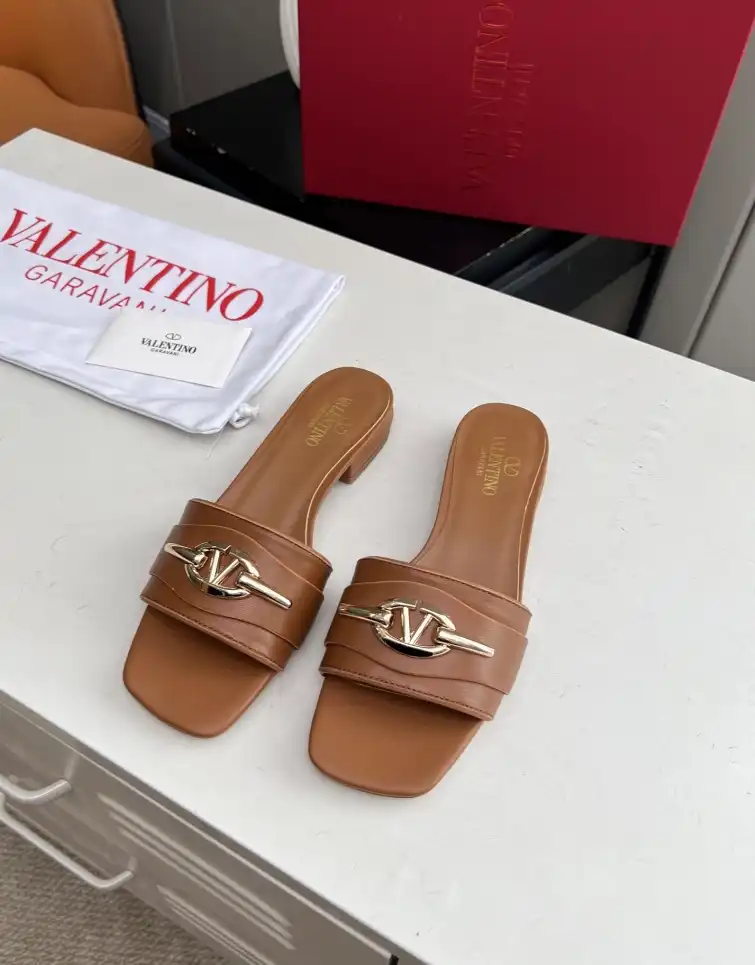 hype Valentino Slippers