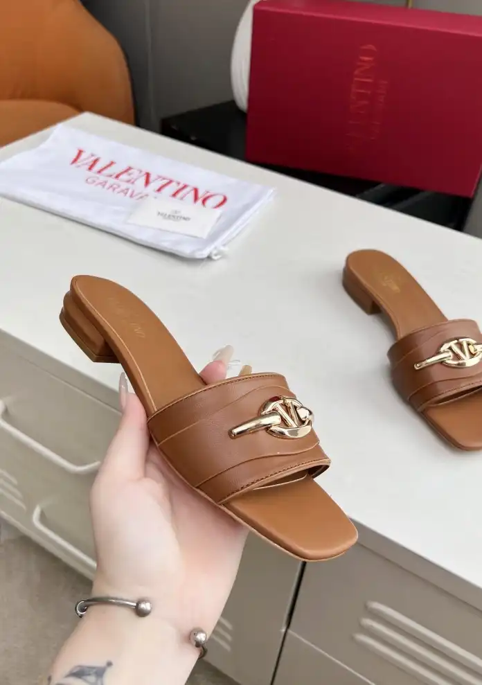 hype Valentino Slippers