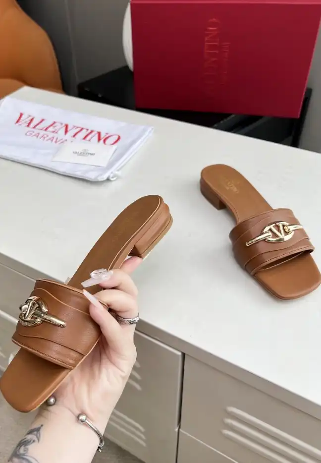 hype Valentino Slippers