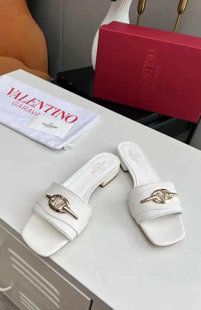 hype Valentino Slippers