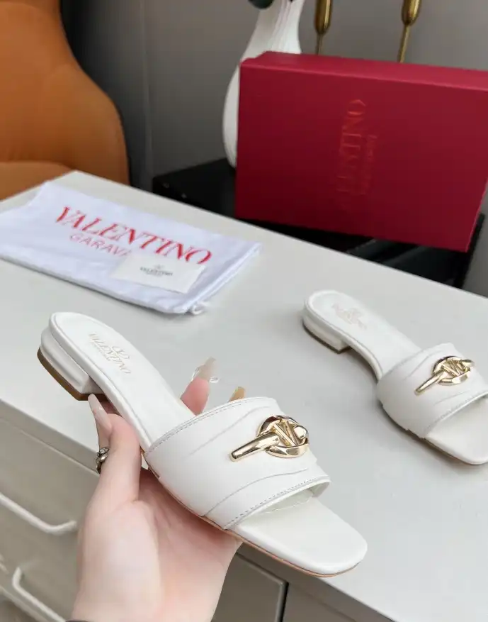 hype Valentino Slippers