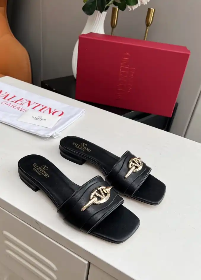 hype Valentino Slippers