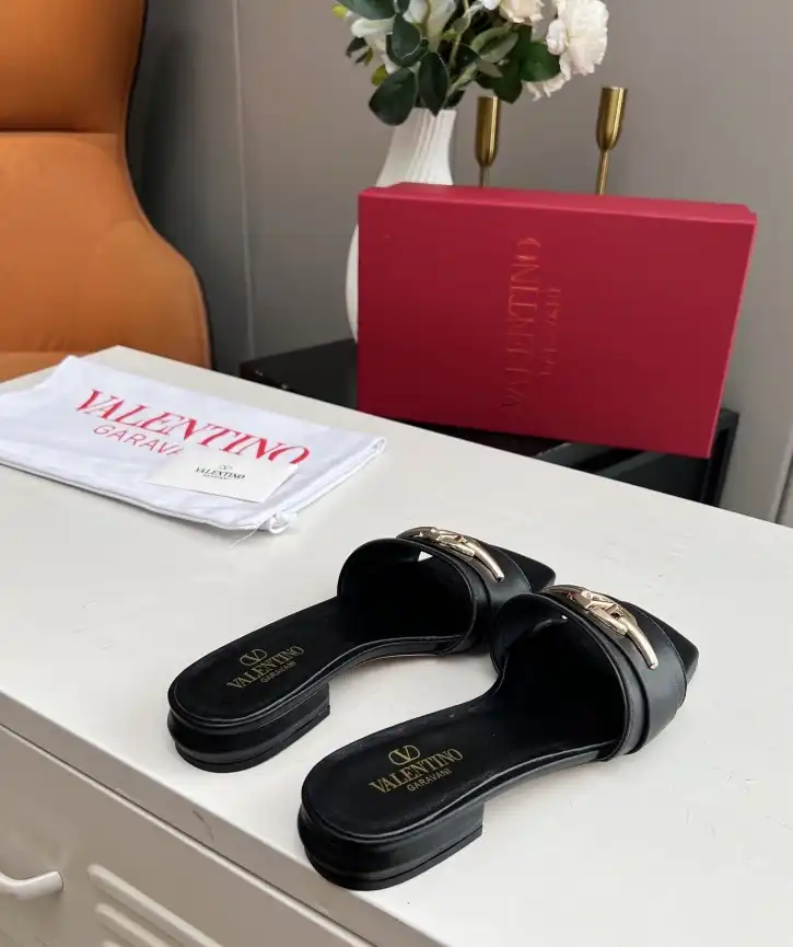 hype Valentino Slippers