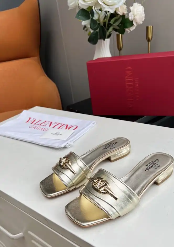 hype Valentino Slippers