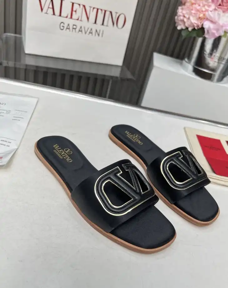 hype Valentino Slippers