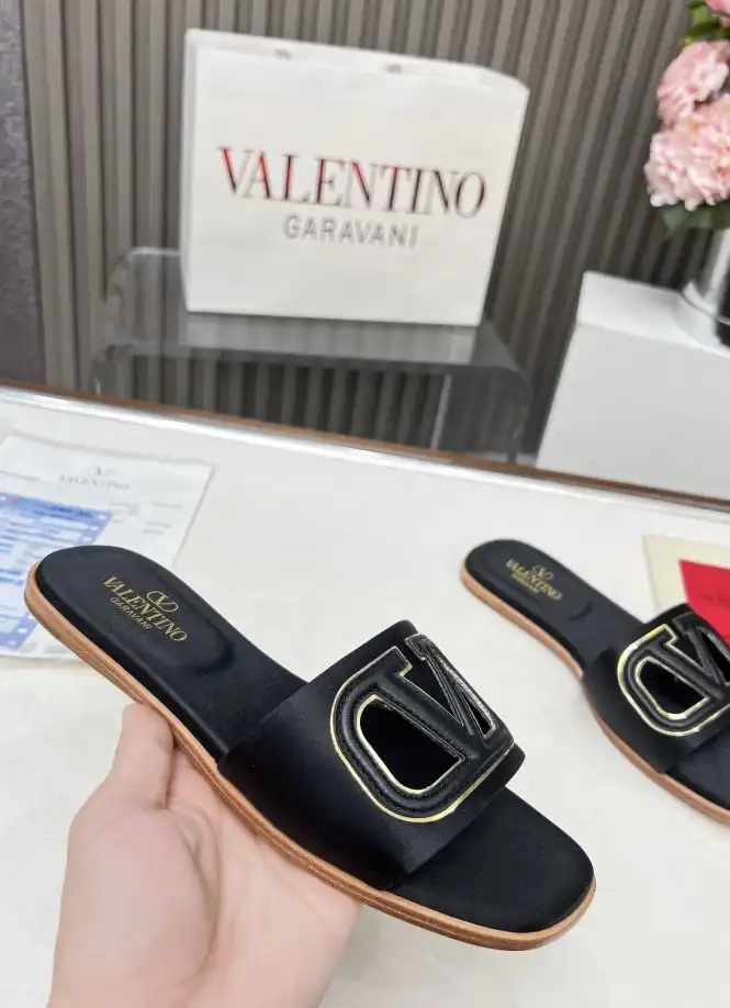 hype Valentino Slippers