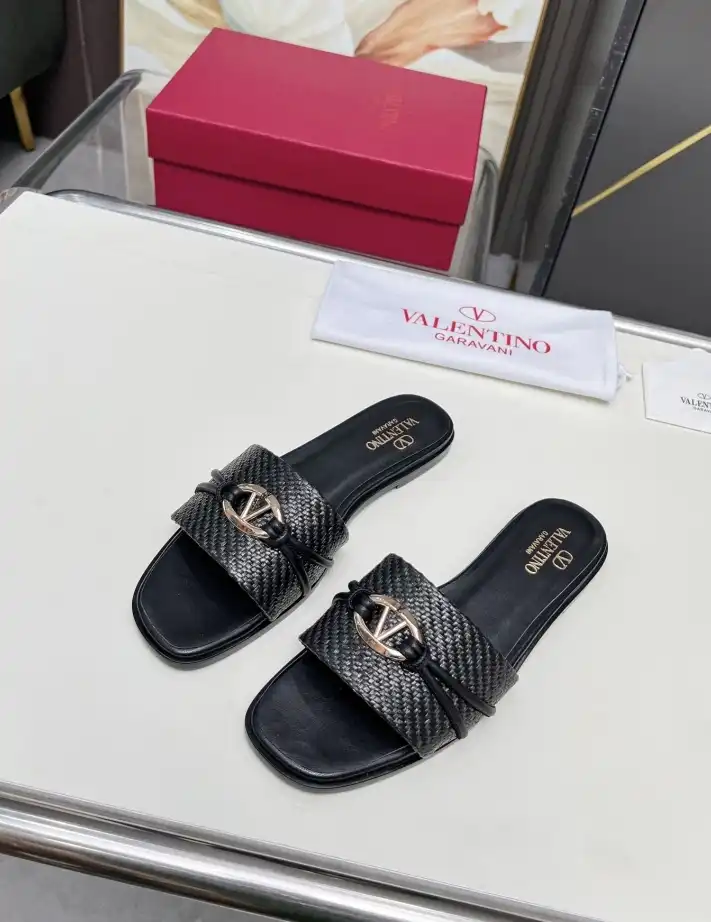 hype Valentino Slippers