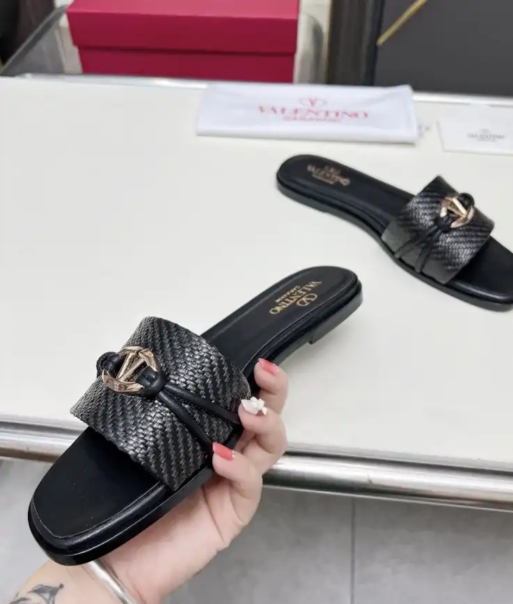 hype Valentino Slippers