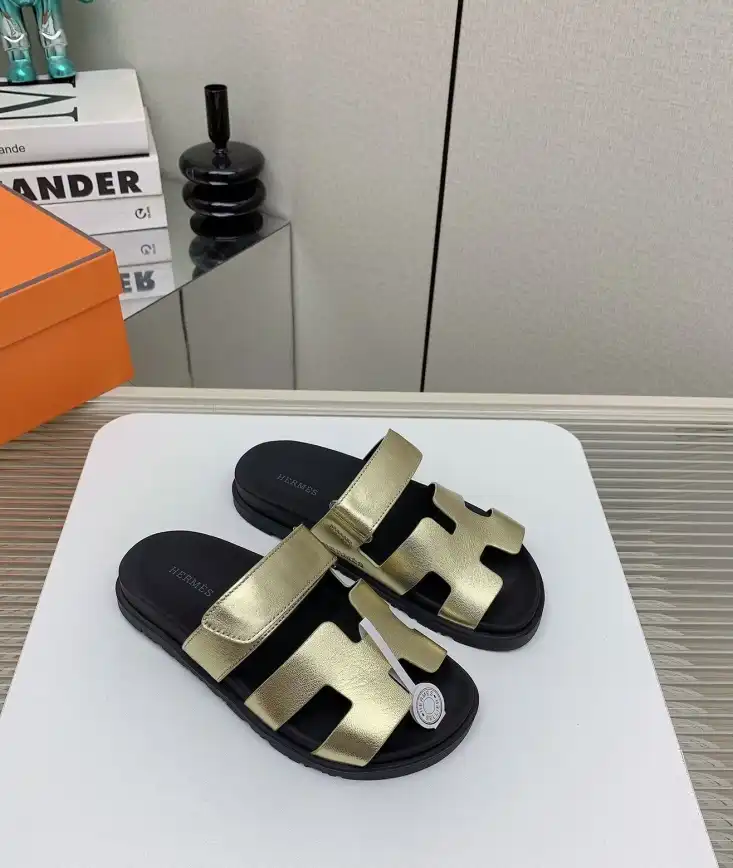 hype Hermes Slippers