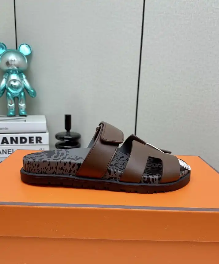 hype Hermes Slippers