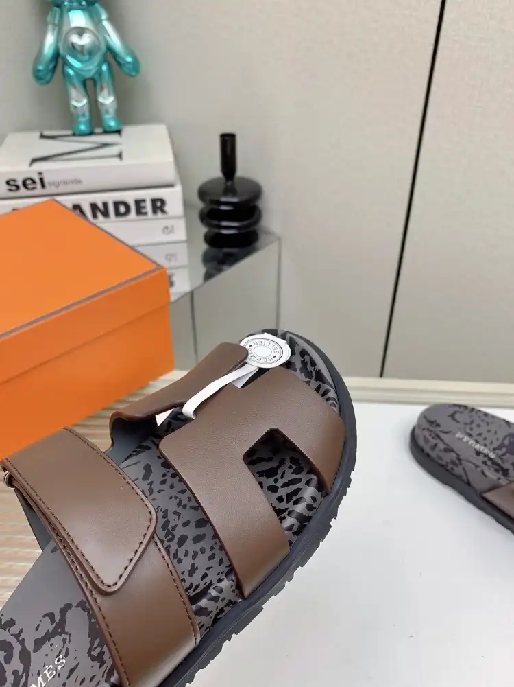 hype Hermes Slippers