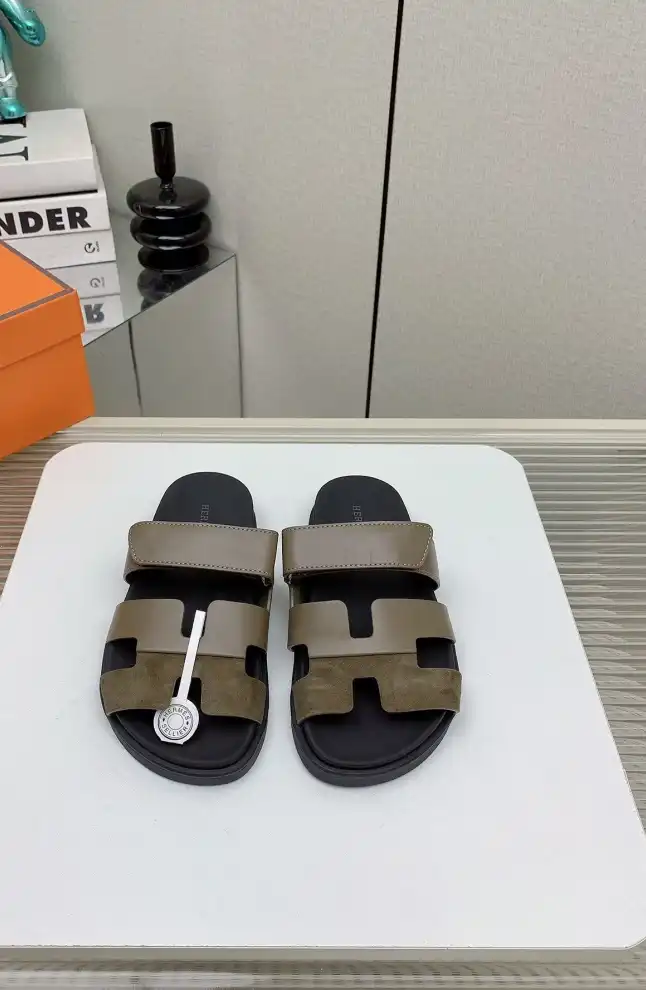 hype Hermes Slippers