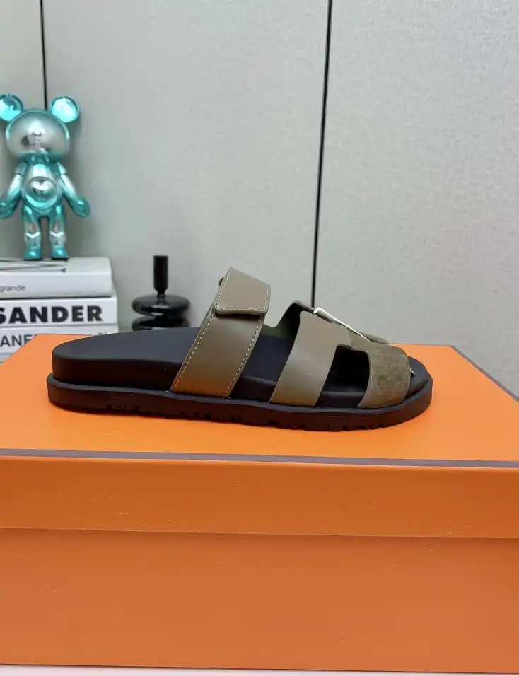 hype Hermes Slippers