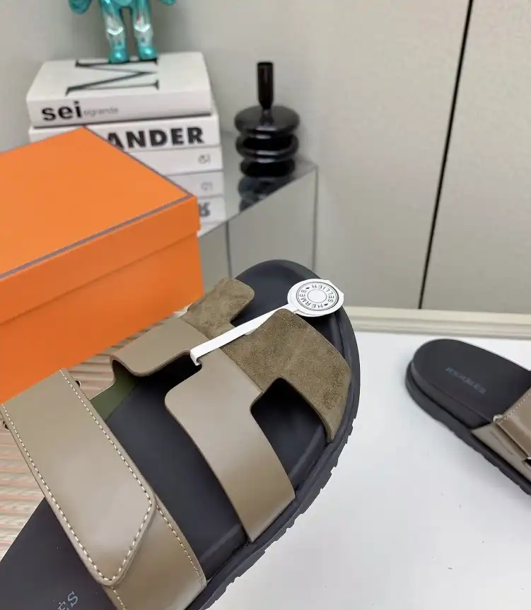 hype Hermes Slippers