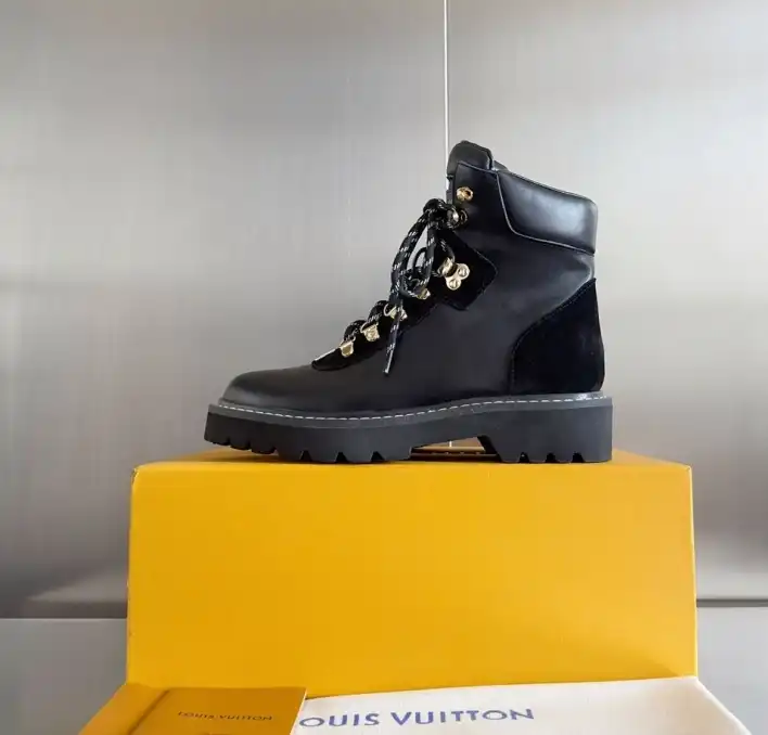 hype LV Boots