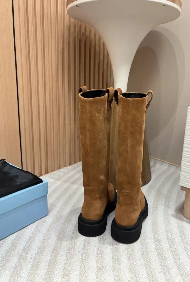 hype Prada Boots