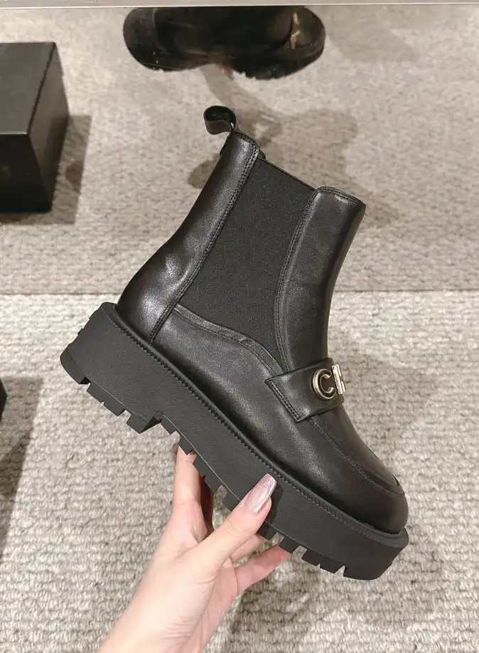 hype Chanel Boots