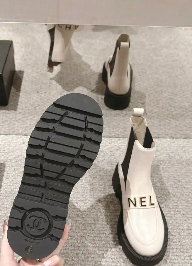 hype Chanel Boots