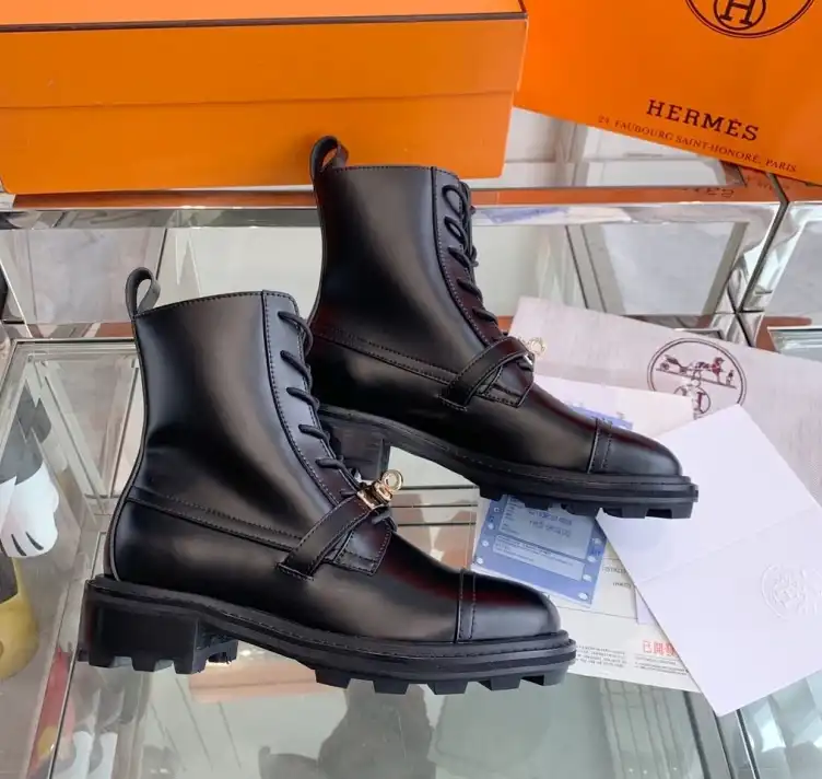 hype Hermes Boots