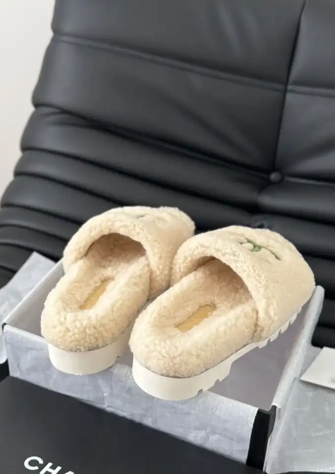 hype Chanel Slippers