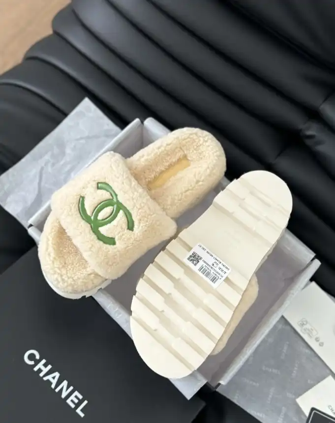 hype Chanel Slippers