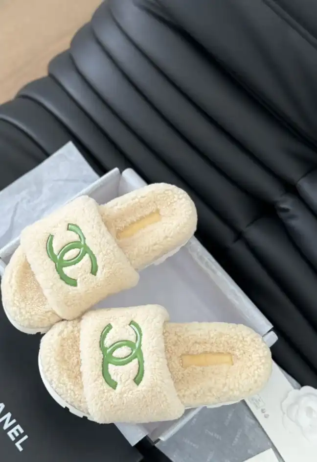 hype Chanel Slippers