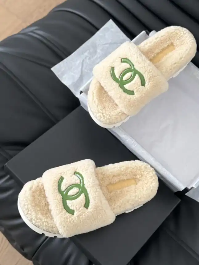 hype Chanel Slippers