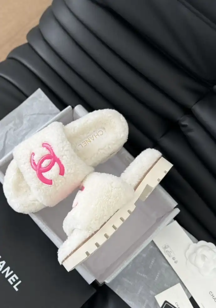 hype Chanel Slippers