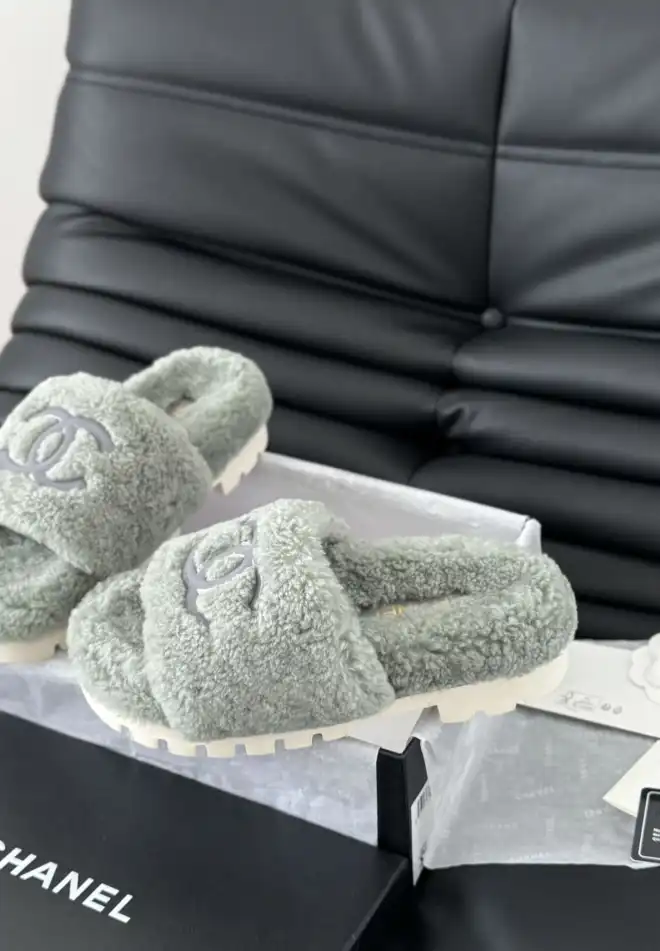 hype Chanel Slippers