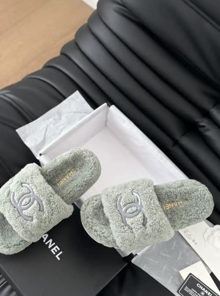 hype Chanel Slippers