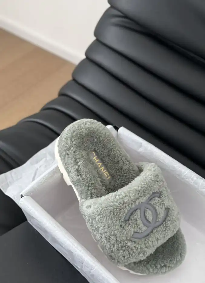 hype Chanel Slippers