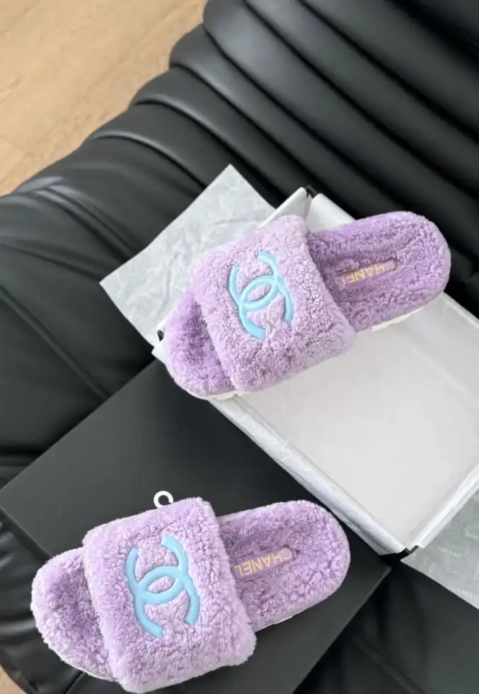 hype Chanel Slippers