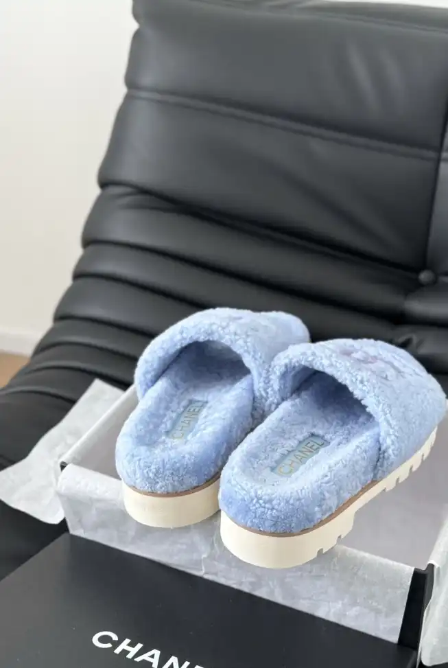 hype Chanel Slippers