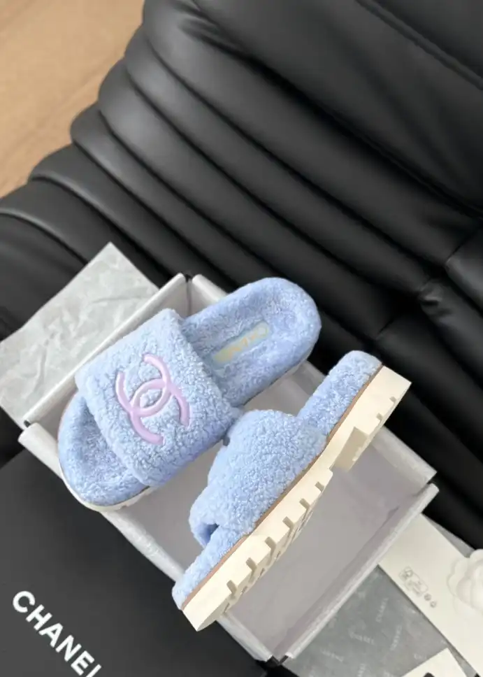 hype Chanel Slippers